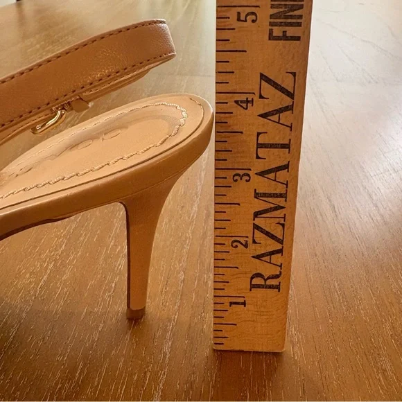 Coach ALLIE Beige Nude Leather Slingback Pump Stiletto Logo On Toe Luxury - Picture 11 of 14